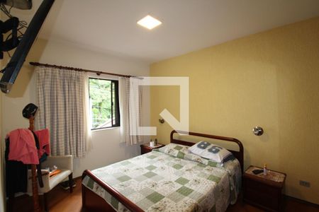 Casa à venda com 396m², 9 quartos e 4 vagasQuarto 4