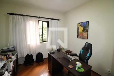 Casa à venda com 396m², 9 quartos e 4 vagasEscritório 2