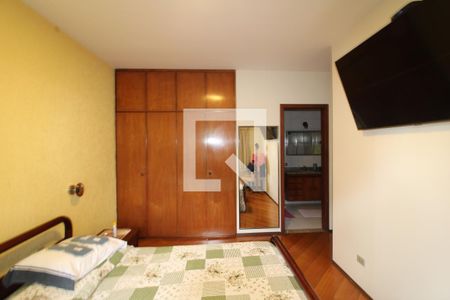 Casa à venda com 396m², 9 quartos e 4 vagasQuarto 4