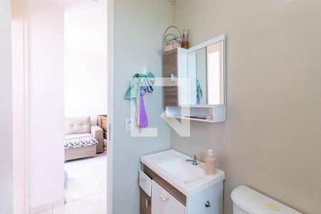 Apartamento à venda com 45m², 2 quartos e sem vaga Apartamento à venda com 45m², 2 quartos e sem vagaBanheiro