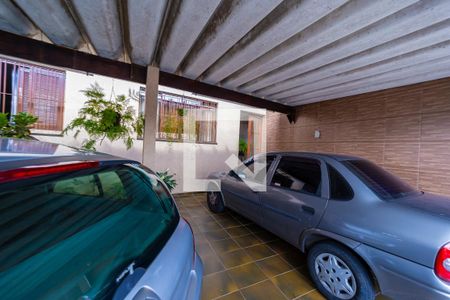 Casa à venda com 250m², 3 quartos e 3 vagas Casa à venda com 250m², 3 quartos e 3 vagasGaragem