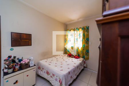 Casa à venda com 250m², 3 quartos e 3 vagas Casa à venda com 250m², 3 quartos e 3 vagasEdícula - Quarto