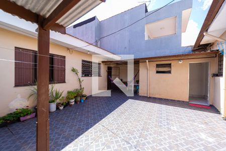 Casa à venda com 250m², 3 quartos e 3 vagas Casa à venda com 250m², 3 quartos e 3 vagasQuintal