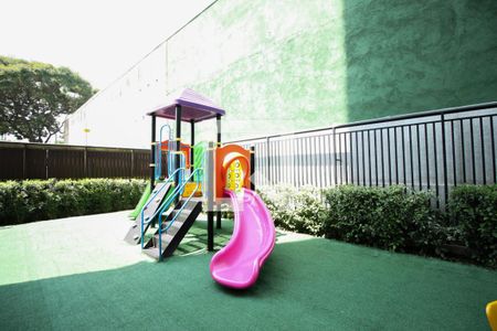 Apartamento à venda com 40m², 2 quartos e sem vagaÁrea comum