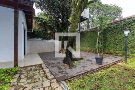 Casa de condomínio à venda com 233m², 4 quartos e 2 vagasÁrea comum