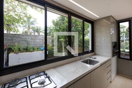 Casa de condomínio à venda com 233m², 4 quartos e 2 vagasCozinha