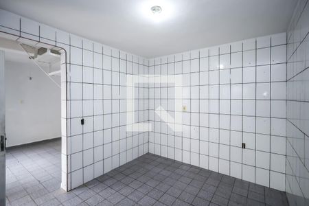 Cozinha de casa para alugar com 2 quartos, 70m² em Vila Gumercindo, São Paulo