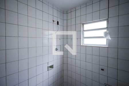 Banheiro de casa para alugar com 2 quartos, 70m² em Vila Gumercindo, São Paulo