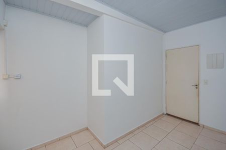 Sala/Cozinha de casa para alugar com 2 quartos, 35m² em Cidade Ademar, São Paulo