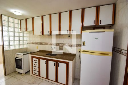 Apartamento à venda com 70m², 2 quartos e 1 vaga Apartamento à venda com 70m², 2 quartos e 1 vagaCozinha