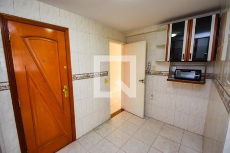 Apartamento à venda com 70m², 2 quartos e 1 vaga Apartamento à venda com 70m², 2 quartos e 1 vagaCozinha