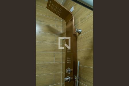 Casa à venda com 100m², 3 quartos e 2 vagasBanheiro Social - Chuveiro