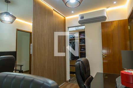 Casa à venda com 100m², 3 quartos e 2 vagasQuarto 2