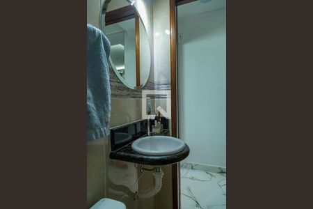 Casa à venda com 100m², 3 quartos e 2 vagasLavabo