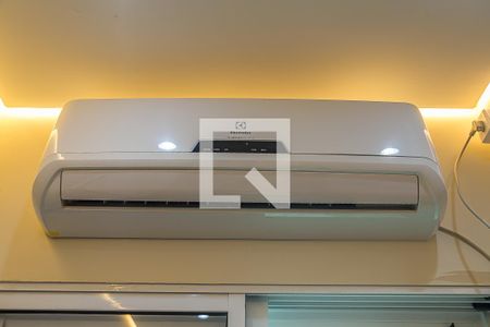 Casa à venda com 100m², 3 quartos e 2 vagasSuíte 1 - Ar condicionado