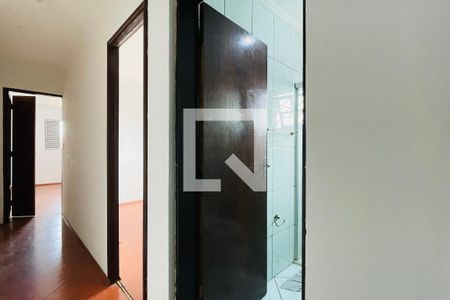 Casa à venda com 230m², 3 quartos e 2 vagasCorredor dos Dormitórios