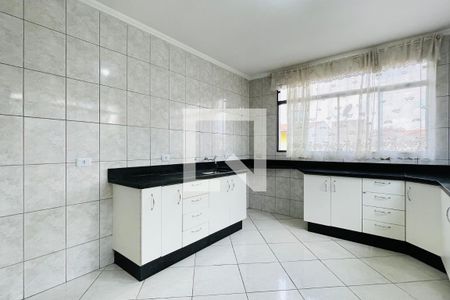 Casa à venda com 230m², 3 quartos e 2 vagasCozinha