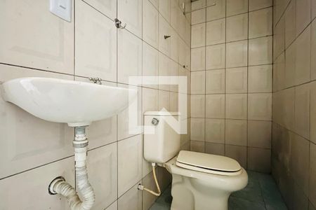 Casa à venda com 230m², 3 quartos e 2 vagasBanheiro de Serviço