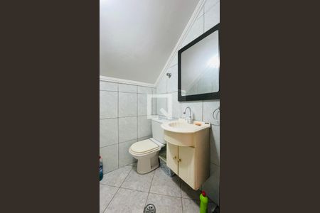 Casa à venda com 230m², 3 quartos e 2 vagasLavabo