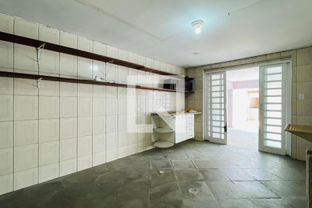 Casa à venda com 230m², 3 quartos e 2 vagasÁrea de Serviço