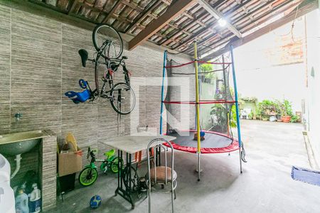 Casa à venda com 204m², 5 quartos e 3 vagasÁrea comum