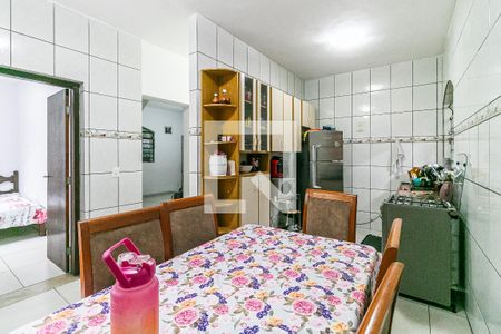 Casa à venda com 204m², 5 quartos e 3 vagasCopa