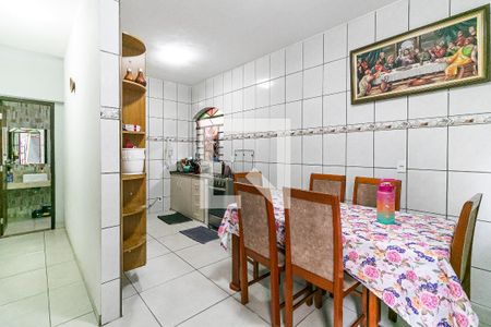 Casa à venda com 204m², 5 quartos e 3 vagasCopa