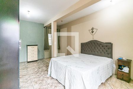 Casa à venda com 204m², 5 quartos e 3 vagasQuarto 2