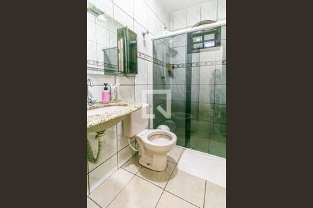 Casa à venda com 204m², 5 quartos e 3 vagasBanheiro