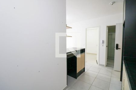 Sala/Cozinha de apartamento para alugar com 2 quartos, 34m² em Santo Amaro, São Paulo