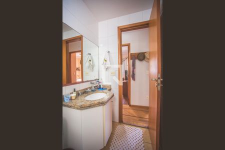 Apartamento à venda com 90m², 4 quartos e 2 vagasBanheiro 2