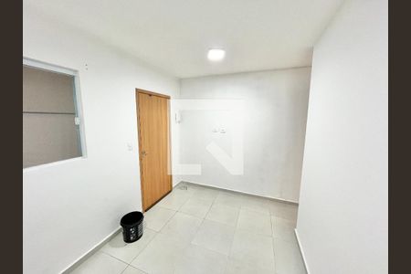 Sala/Cozinha de apartamento para alugar com 1 quarto, 28m² em Vila Dom Pedro Ii, São Paulo