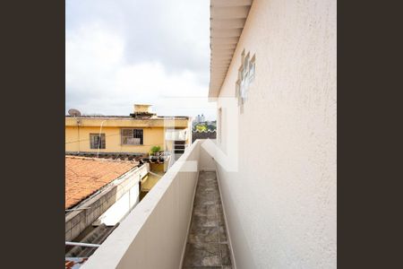 Casa à venda com 141m², 2 quartos e 2 vagasCorredor