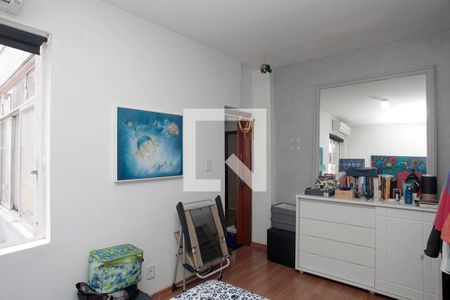 Quarto 1 de apartamento à venda com 3 quartos, 90m² em Centro Histórico, Porto Alegre