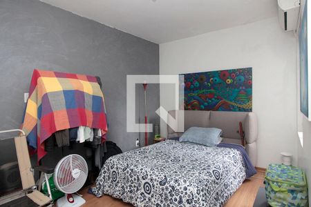 Quarto 1 de apartamento à venda com 3 quartos, 90m² em Centro Histórico, Porto Alegre