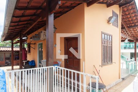 Casa à venda com 599m², 3 quartos e 10 vagasEdícula