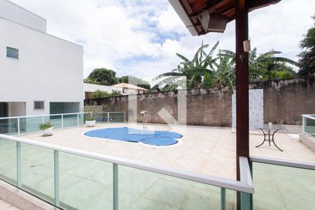 Casa à venda com 599m², 3 quartos e 10 vagasPiscina
