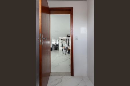 Casa à venda com 599m², 3 quartos e 10 vagasLavabo