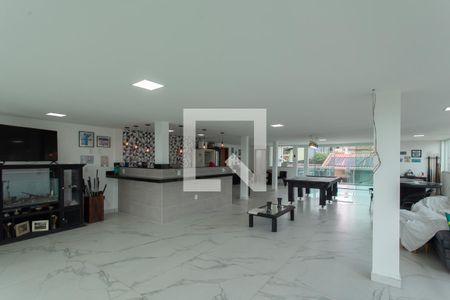 Casa à venda com 599m², 3 quartos e 10 vagasSala de Jogos