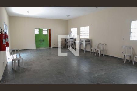 Apartamento para alugar com 58m², 2 quartos e 1 vaga Apartamento para alugar com 58m², 2 quartos e 1 vagaÁrea comum - Salão de festas