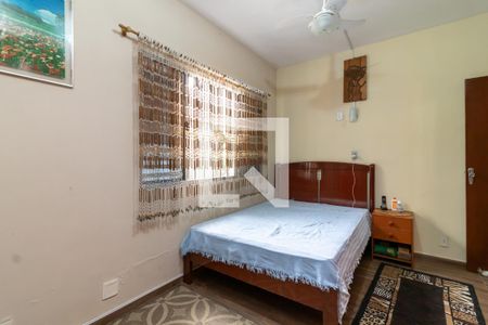 Casa à venda com 300m², 3 quartos e 3 vagasSuíte 2