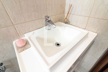 Casa à venda com 300m², 3 quartos e 3 vagasBanheiro da Suíte 2