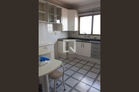 Apartamento à venda com 111m², 3 quartos e 2 vagas Apartamento à venda com 111m², 3 quartos e 2 vagasCOZINHA