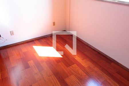 Apartamento à venda com 111m², 3 quartos e 2 vagas Apartamento à venda com 111m², 3 quartos e 2 vagasQUARTO 2