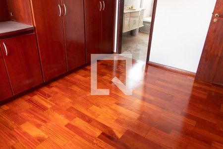 Apartamento à venda com 111m², 3 quartos e 2 vagas Apartamento à venda com 111m², 3 quartos e 2 vagasSUITE
