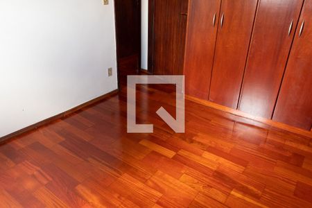Apartamento à venda com 111m², 3 quartos e 2 vagas Apartamento à venda com 111m², 3 quartos e 2 vagasQUARTO 1