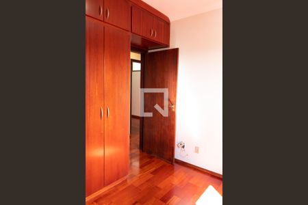 Apartamento à venda com 111m², 3 quartos e 2 vagas Apartamento à venda com 111m², 3 quartos e 2 vagasQUARTO 2