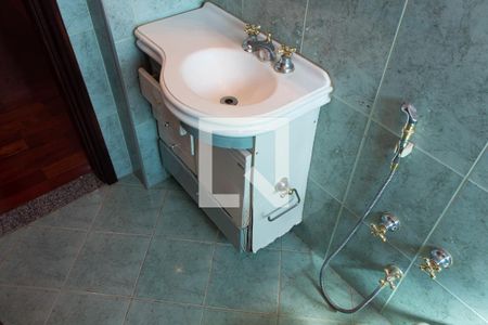 Apartamento à venda com 111m², 3 quartos e 2 vagas Apartamento à venda com 111m², 3 quartos e 2 vagasBANHEIRO SOCIAL