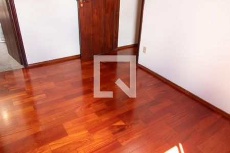 Apartamento à venda com 111m², 3 quartos e 2 vagas Apartamento à venda com 111m², 3 quartos e 2 vagasSUITE