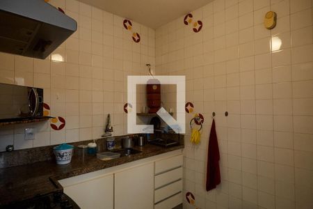 Apartamento à venda com 120m², 3 quartos e 2 vagas Apartamento à venda com 120m², 3 quartos e 2 vagasCozinha